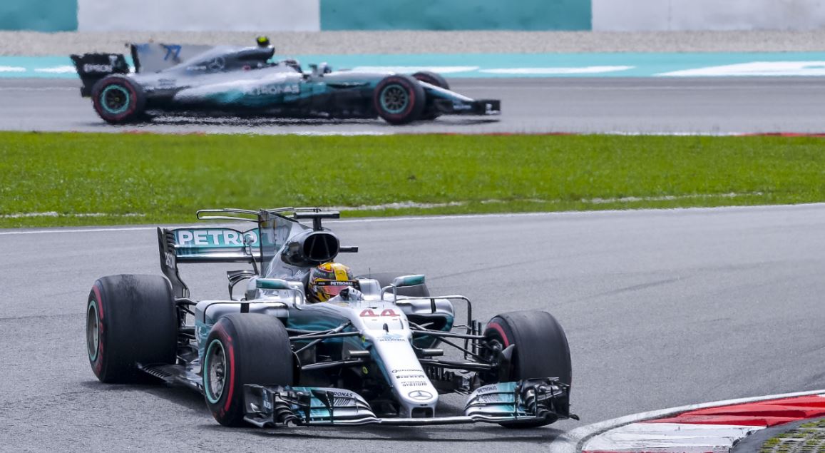 Escudería Mercedes F1 Hamilton 