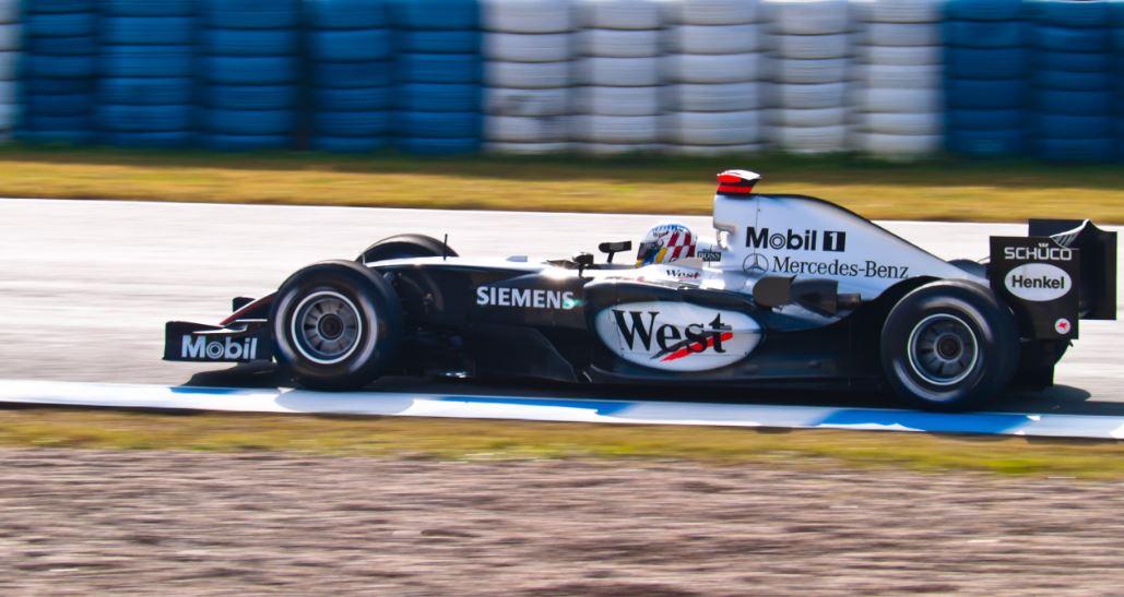 Escudería Mercedes F1 Alex Wurz 2004