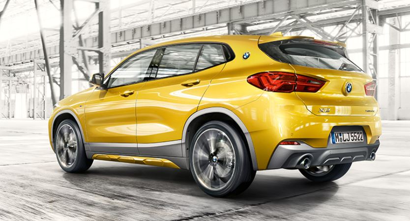 Visión posterior del nuevo BMW X2
