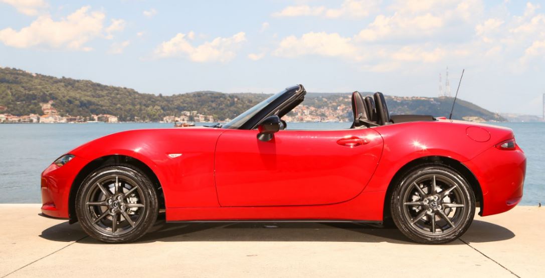 alt="Mazda historia de la marca japonesa"