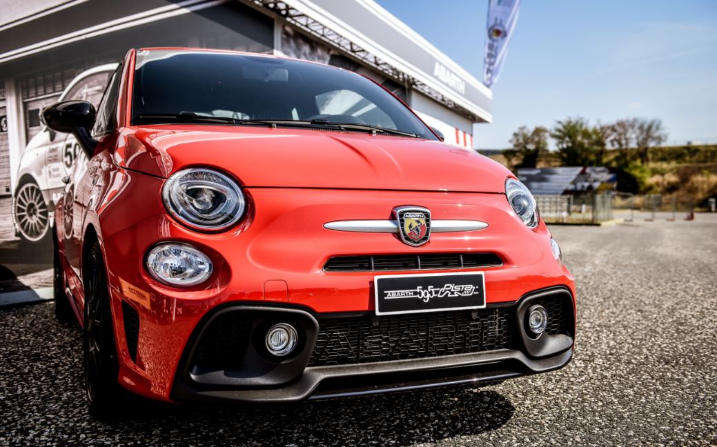 El Abarth 595: de la versión más práctica a la más radical