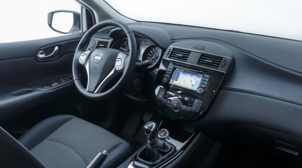 Nuevo Nissan Pulsar interior