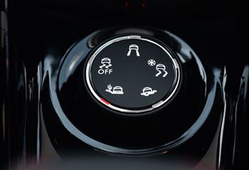 Imagen de la ruleta de control de Grip del Peugeot 2008