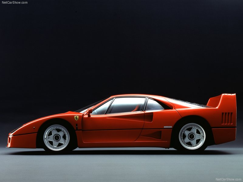 Ferrari F40 1987: lateral