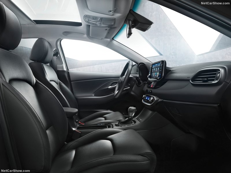 Hyundai i30 CW: interior