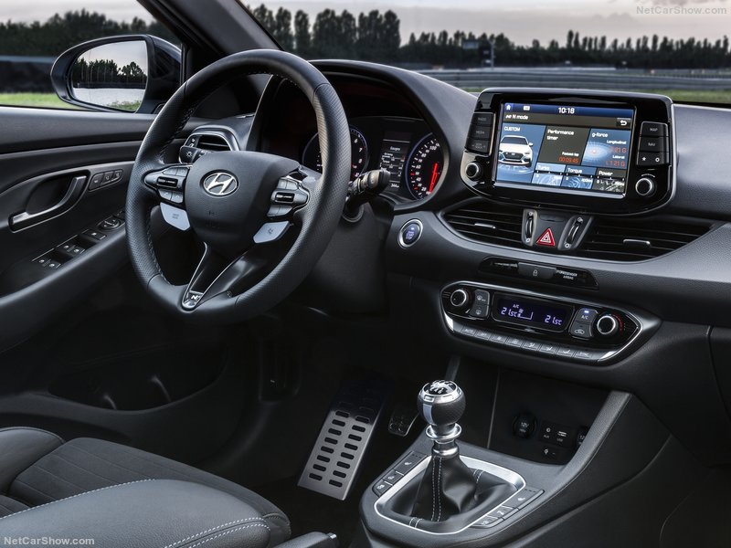 Hyundai i30 N: interior