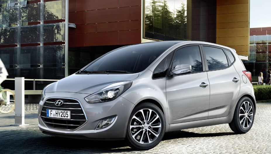 Hyundai ix20 frontal 2017 2018 pequeño coche monovolumen