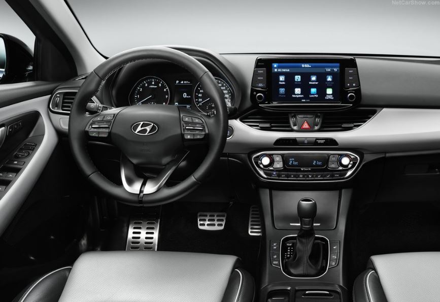 Interior del Hyundai i30 de 2018.