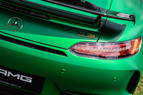 Mercedes AMG GT-R: alerón