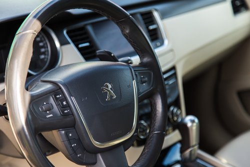 Peugeot 508 4 puertas: interior