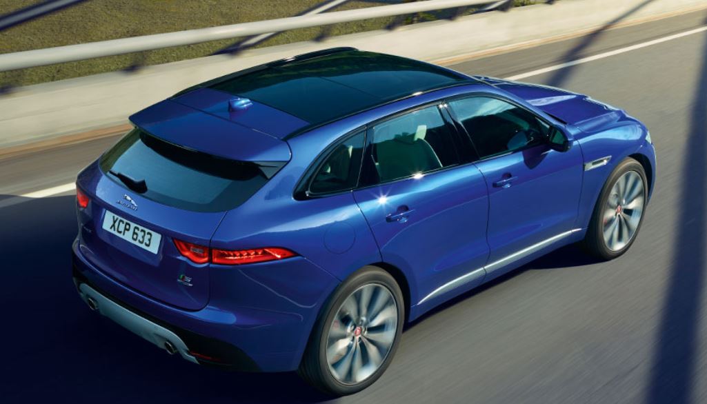 Vista posterior del Jaguar E-pace SUV lujo diseño