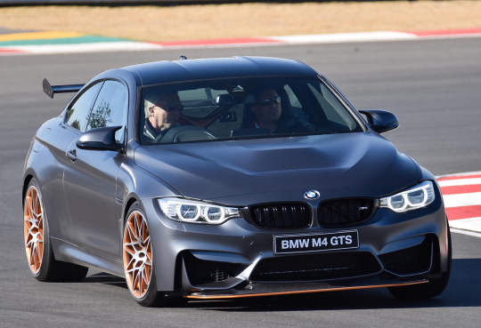 BMW M4 GTS