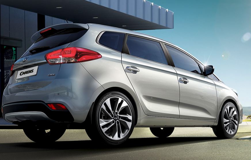 Diseño del Kia Carens.