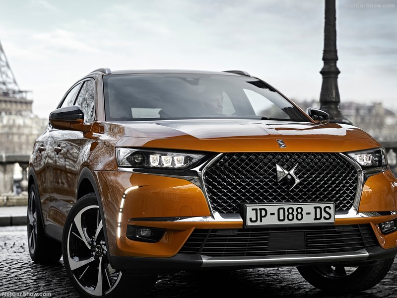 DS 7 Crossback: frontal
