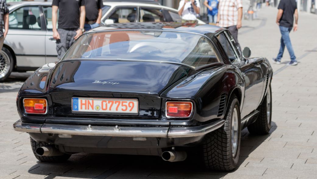 Iso Grifo muscle car clásico lujo