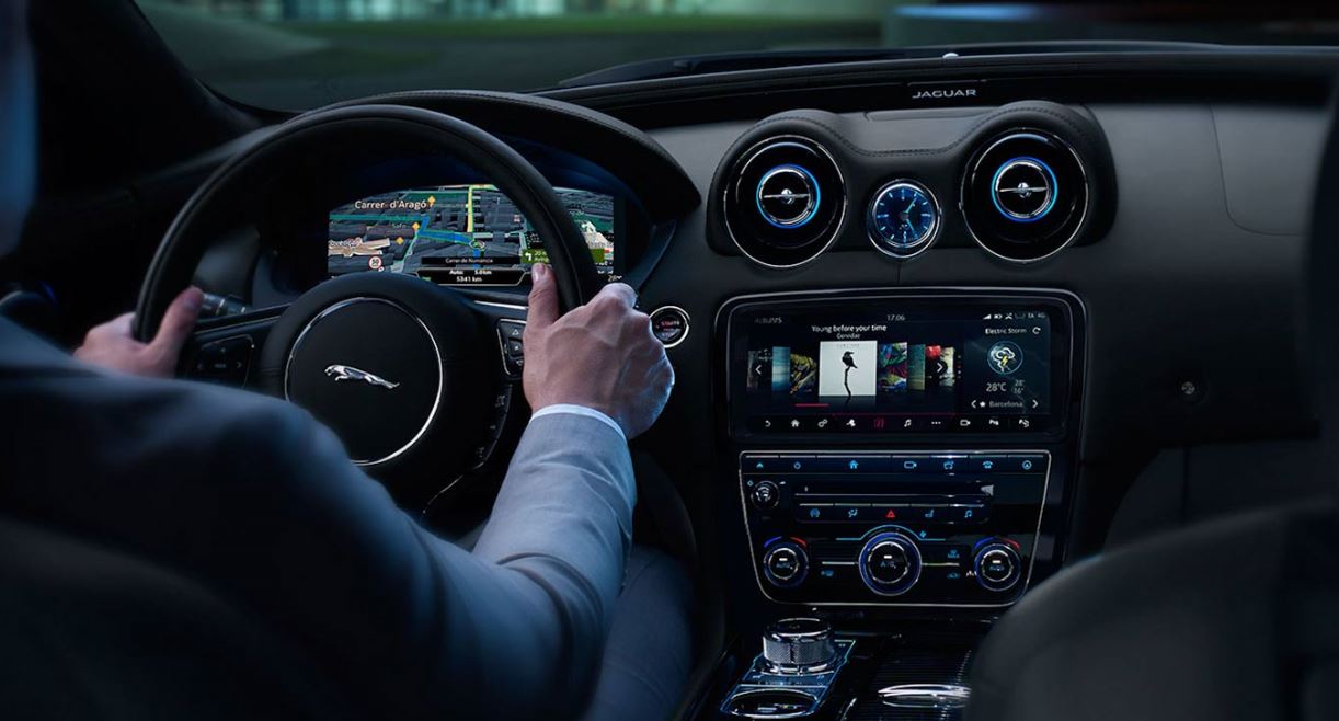 Interior Jaguar XJ 2017 berlina premium