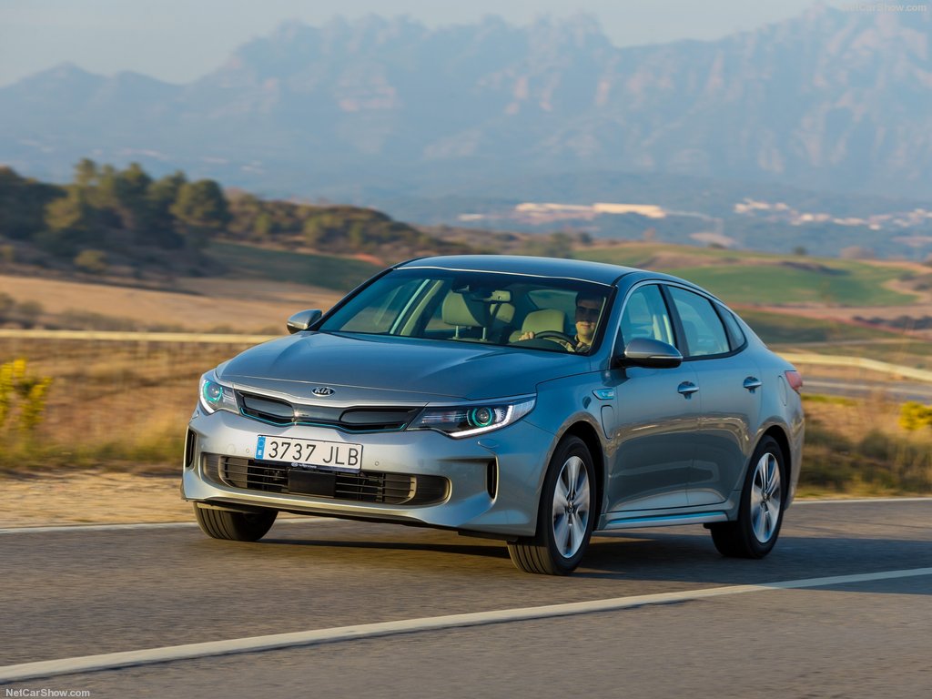 Kia Optima PHEV (Plug-in Hybrid): el híbrido enchufable surcoreano
