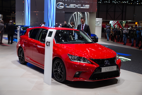 Lexus CT: la sutil renovación del híbrido japonés