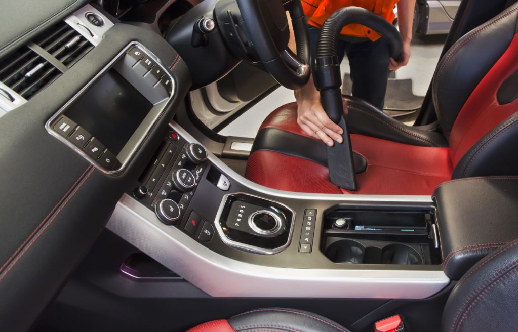 mejores productos de limpieza para el interior del vehículo.