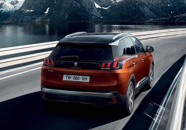 peugeot SUV 3008 2017
