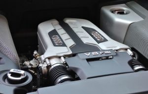 ¿Qué es la cilindrada de un coche?