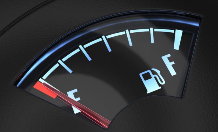 La diferencia entre los octanajes de la gasolina, ¿cuál le conviene a tu coche?