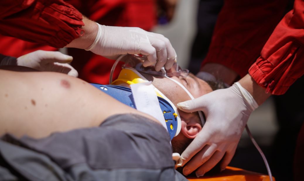 Cómo actuar en caso de accidentente en carretera.