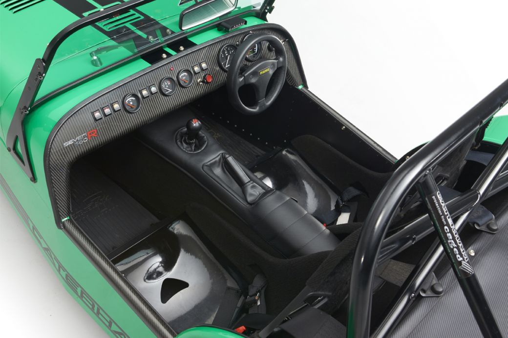Deportivo Caterham Seven 360: interior
