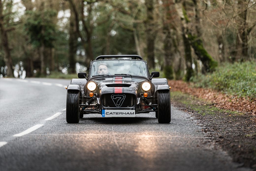 Deportivo Caterham Seven 620S: frontal
