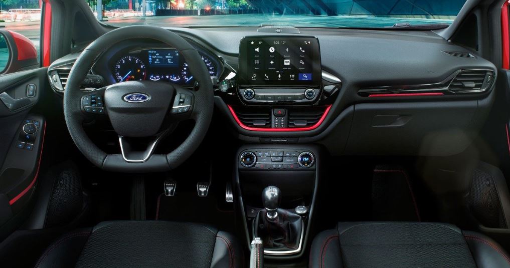Diseño interior del Ford Fiesta.