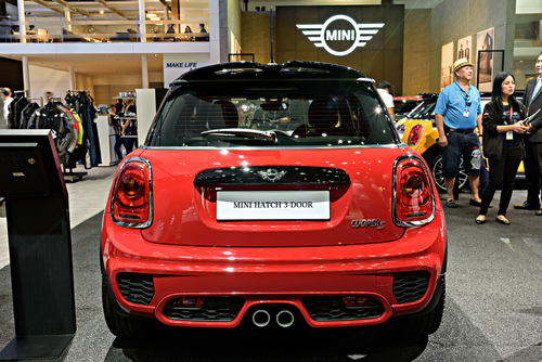 MINI 3 puertas: trasera