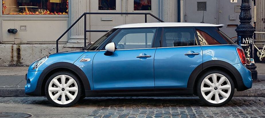 Clásico MINI 5 puertas familiar