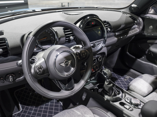 MINI Clubman 2017: interior