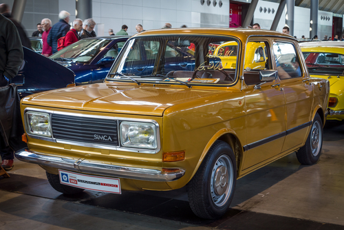Clásicos: Simca 1000