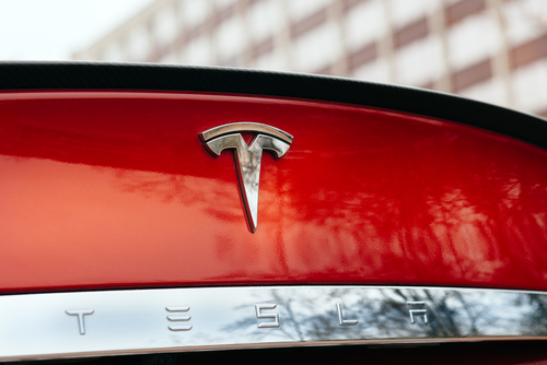 Cohete Tesla