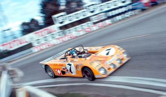 Motor Ford-Cosworth DFV.