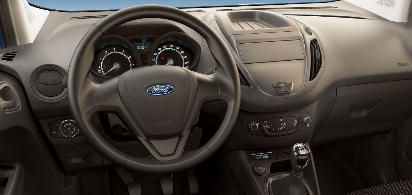 Interior del Ford tourneo Courier.