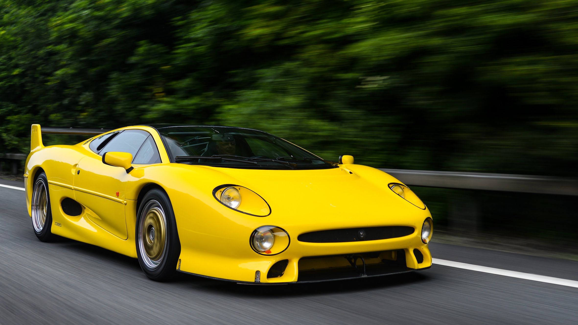 Jaguar XJ220S TWR