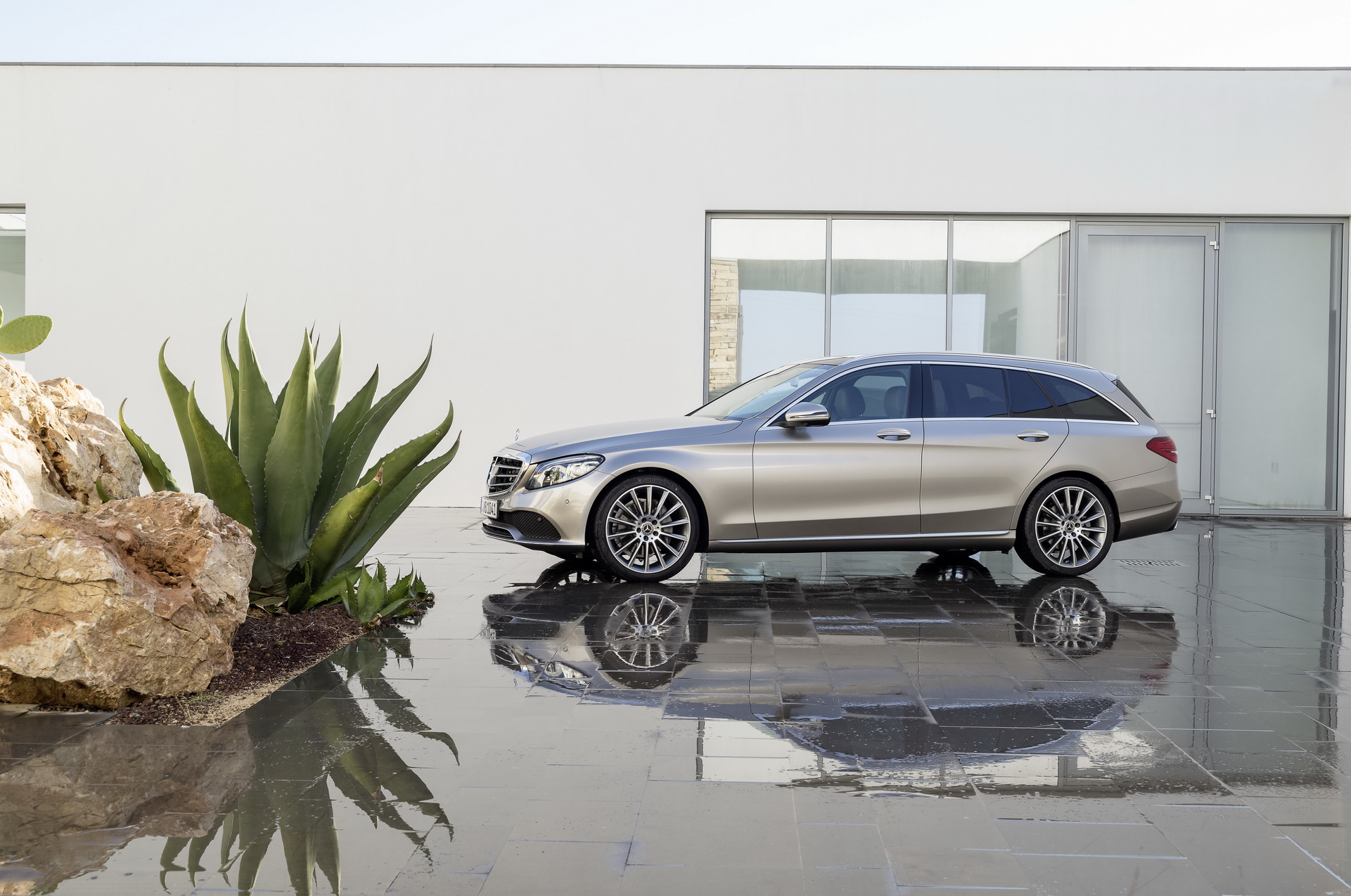 Mercedes Clase C Estate 2018: lateral