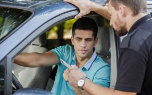 ¿Con qué multas de tráfico te quitan puntos?