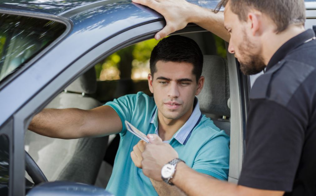 Multas menos comunes, sanciones de tráfico.