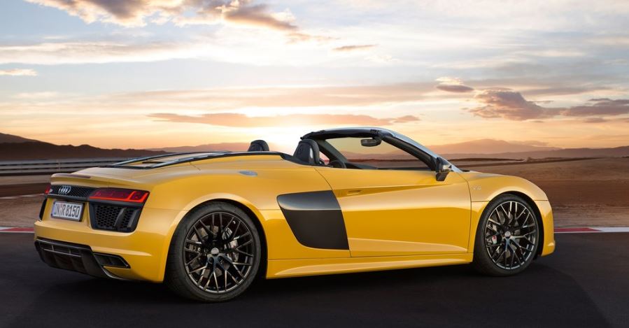 Audi R8 Spyder.