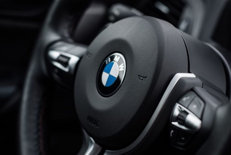 BMW, deportividad, innovación y lujo