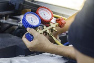 ¿Cada cuánto debo cambiar correas y bomba de agua?