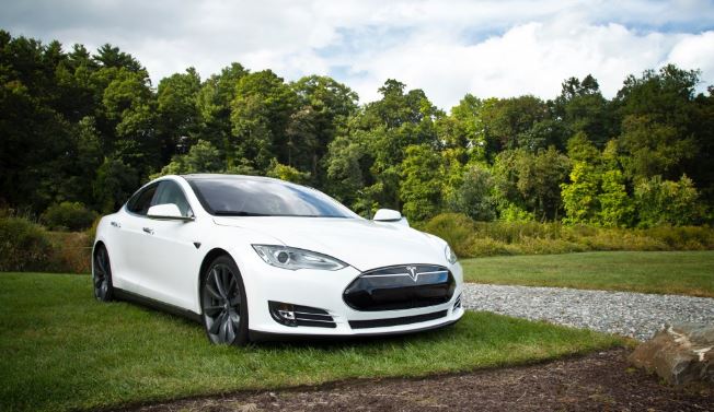 Comprar un coche eléctrico, consejos.