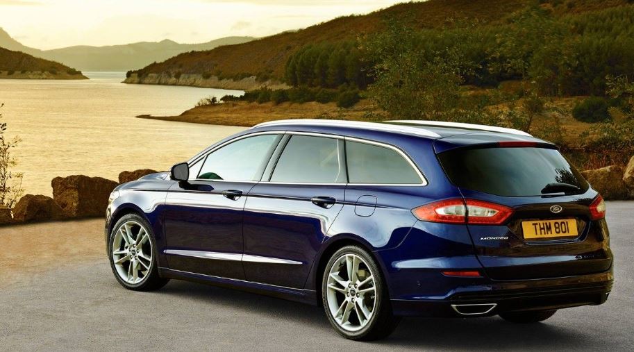 Ford Mondeo familiar.
