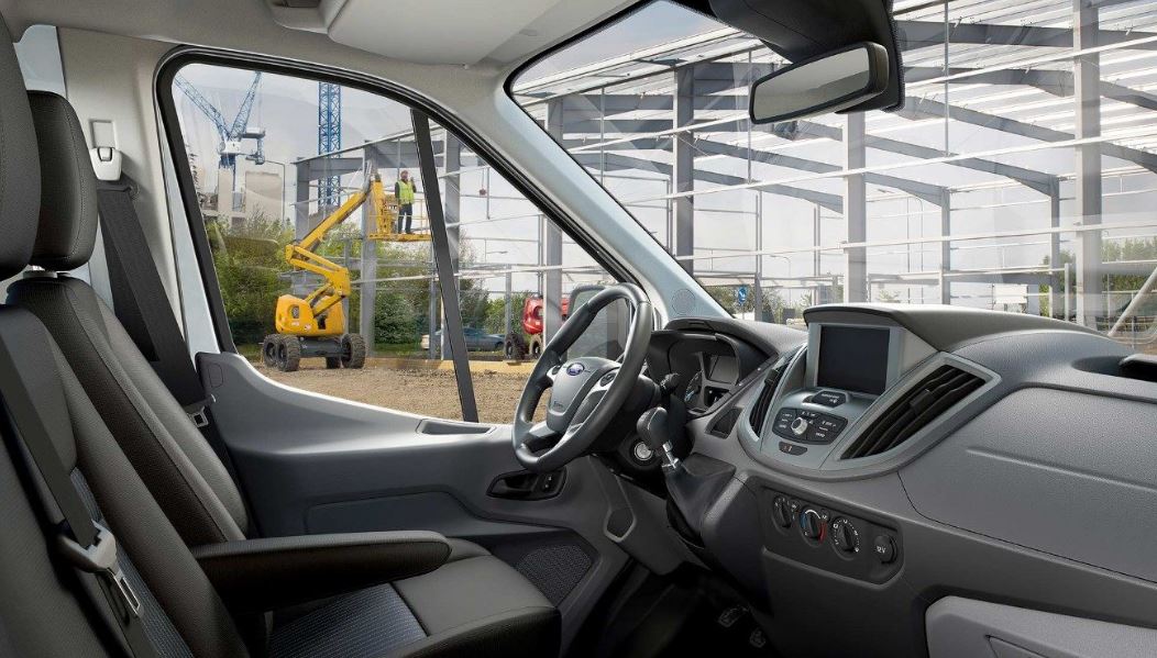 Interior del Ford Transit Chasis.