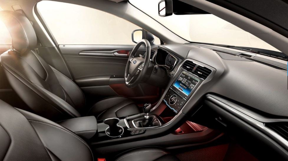 Interior del nuevo Ford Mondeo.