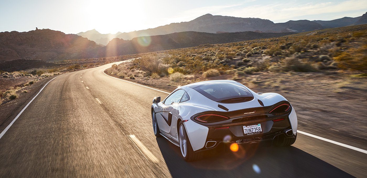 McLaren 570GT: trasera