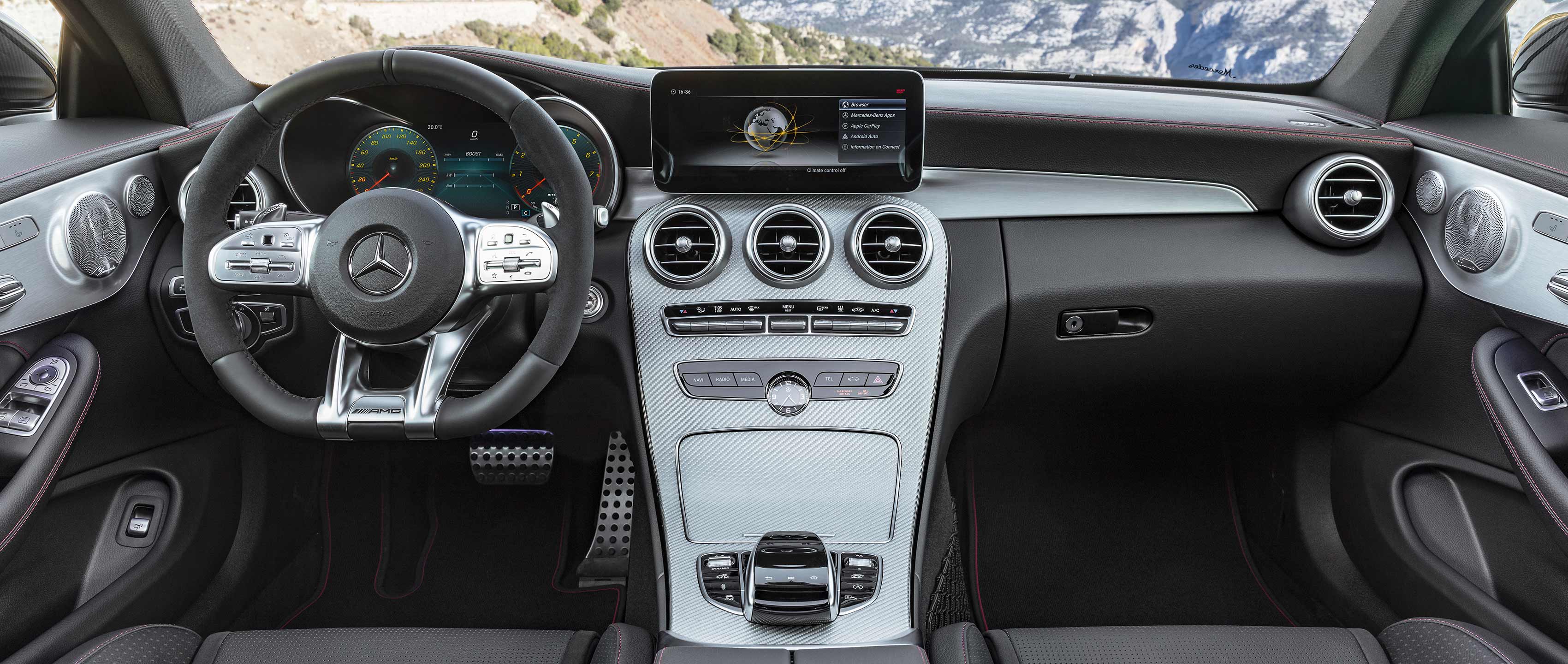 Mercedes-AMG C 43 Coupé: interior
